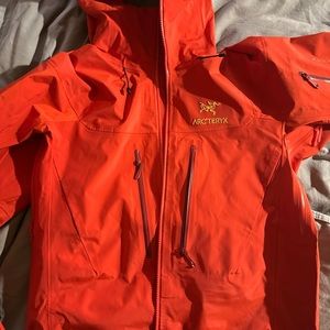 Arcteryx alpha sv dynasty medium